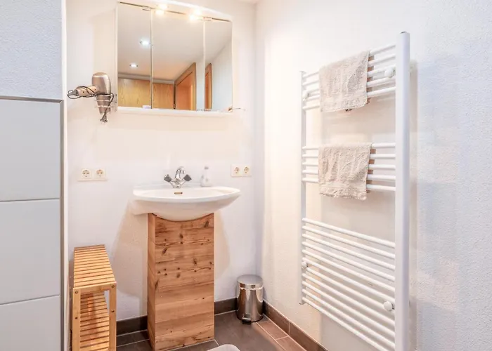 Kraftplatz Am Litzlhof Large *