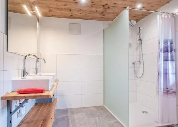 Kraftplatz Am Litzlhof Large