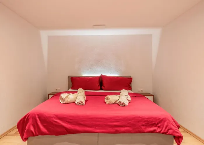 Kraftplatz Am Litzlhof Large * Itter